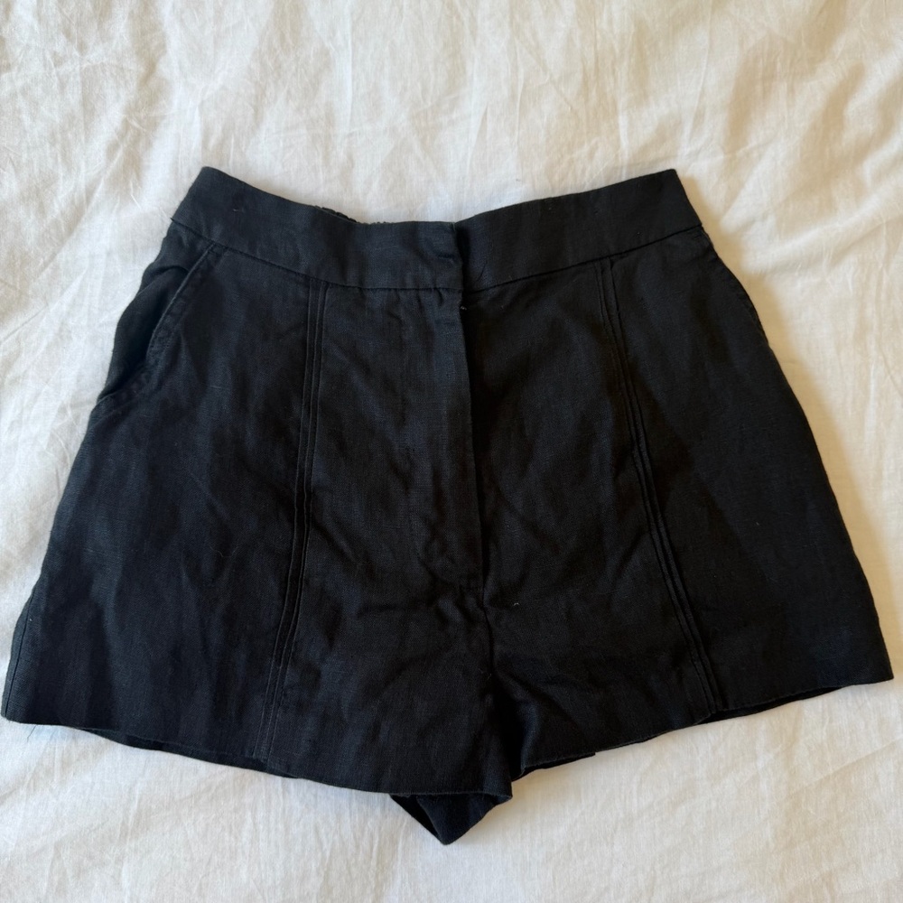 Reformation 100% Linen Black High-Waist Tailored Shorts Size 0